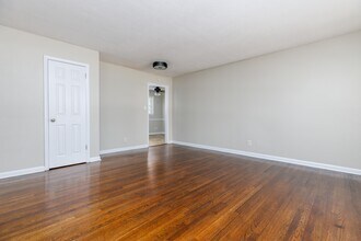 402 Stella Dr in Madison, AL - Building Photo - Building Photo