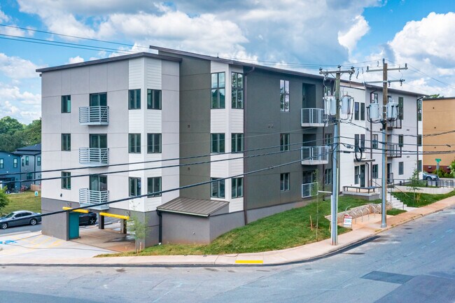 Sunrise Apartments in Charlottesville, VA - Building Photo - Building Photo