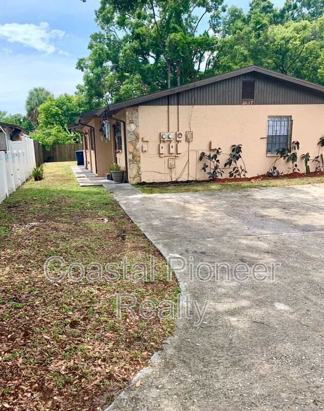 2617 E 32nd Ave in Tampa, FL - Building Photo - Building Photo