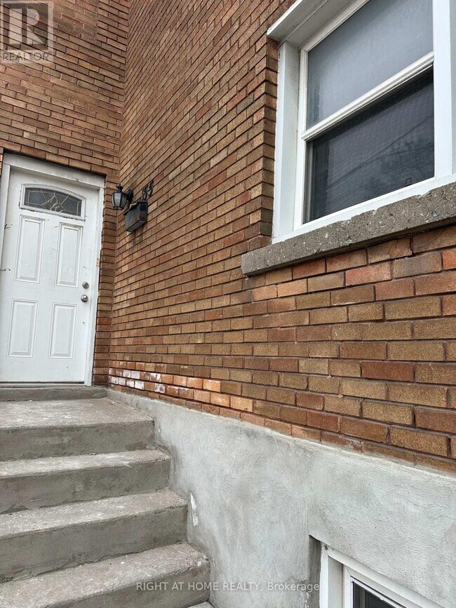 55 Glendale Ave in Ottawa, ON - Building Photo - Building Photo