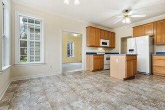 304 Chatham Forest Dr in Pittsboro, NC - Building Photo - Building Photo