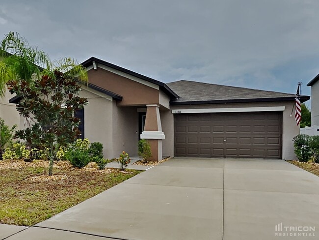 14712 Scottburgh Glen Dr in Wimauma, FL - Building Photo - Building Photo