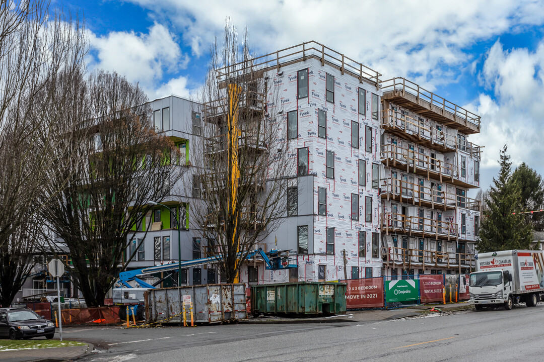 Laurel in Vancouver, BC - Building Photo