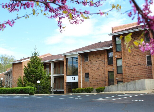Indian Lookout Apartments