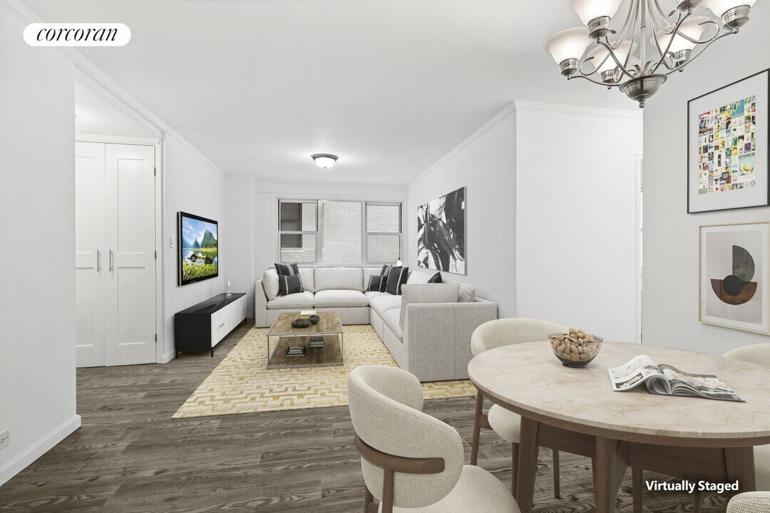 77 E 12th St in New York, NY - Building Photo