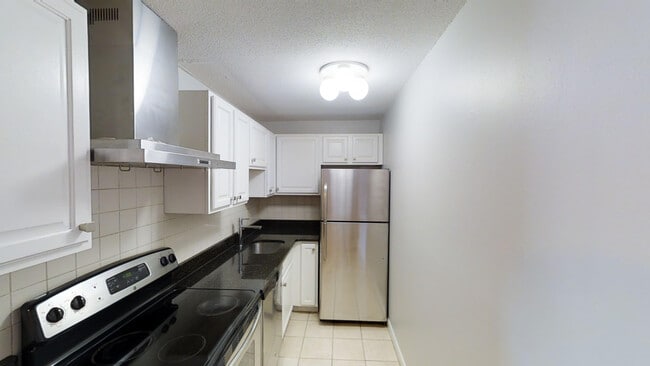 18 Murdock St, Unit 3 in Somerville, MA - Building Photo - Building Photo