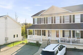 257 School House Dr in Hedgesville, WV - Building Photo - Building Photo