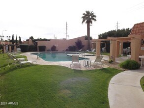 5100 N Miller Rd-Unit -11 in Scottsdale, AZ - Building Photo - Building Photo