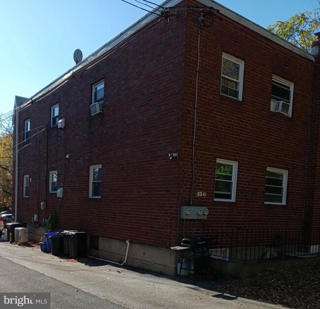 3341 Mary St in Drexel Hill, PA - Foto de edificio - Building Photo