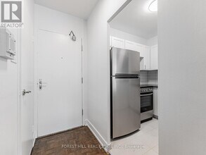 7 Jackes Ave in Toronto, ON - Building Photo - Building Photo