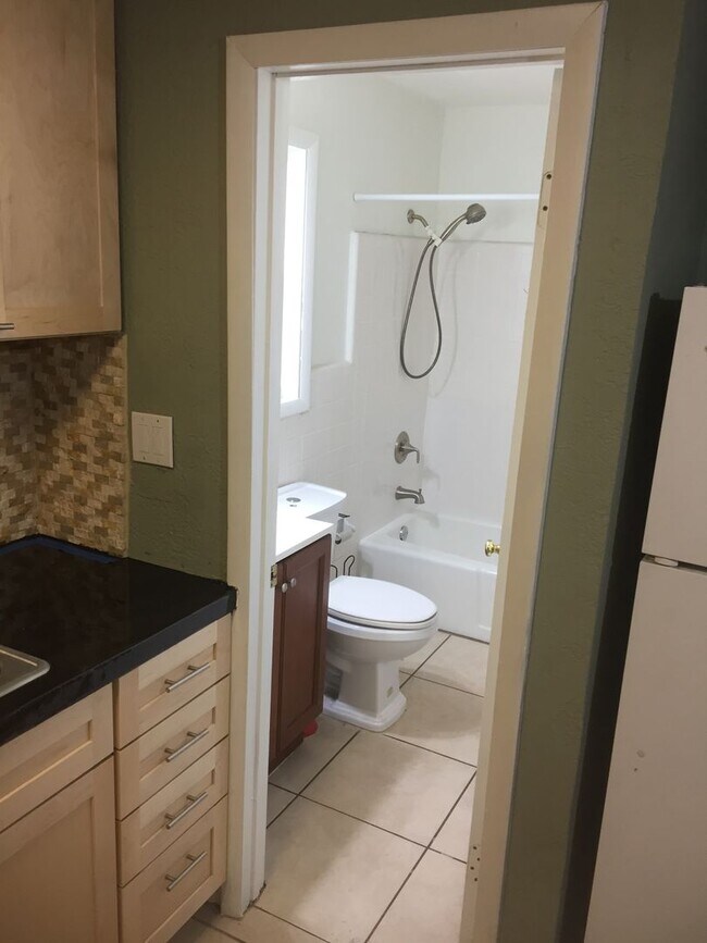 545 SW 15th Ave in Fort Lauderdale, FL - Building Photo - Building Photo