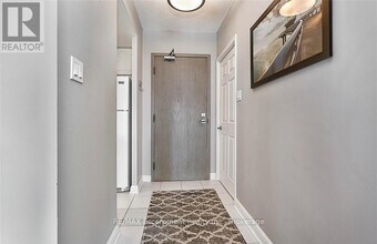 430 Pearl St in Burlington, ON - Building Photo - Building Photo