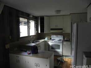 2719 Kamanaiki St in Honolulu, HI - Building Photo - Building Photo