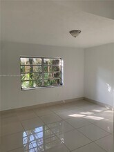 315 Majorca Ave in Coral Gables, FL - Foto de edificio - Building Photo