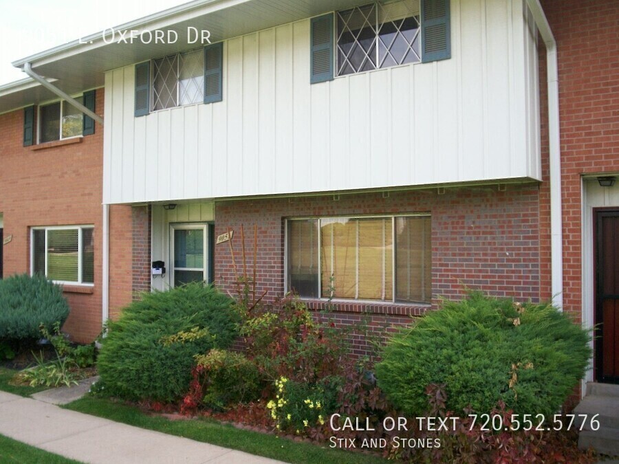 9051 E Oxford Dr in Denver, CO - Building Photo