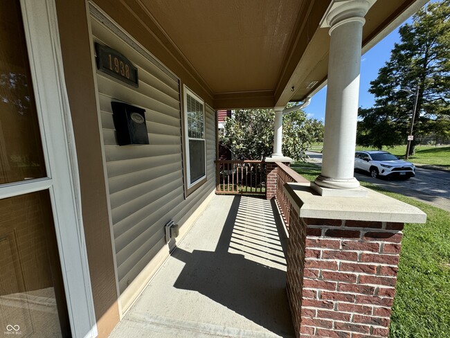 1938 N Park Ave in Indianapolis, IN - Foto de edificio - Building Photo