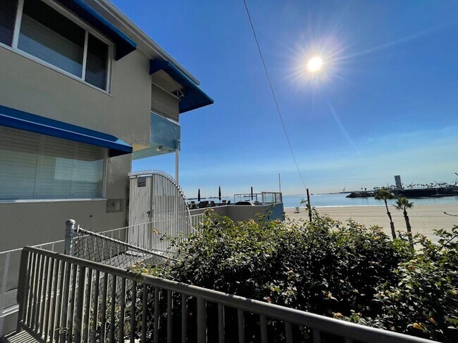 20 S 5th Pl in Long Beach, CA - Building Photo - Building Photo