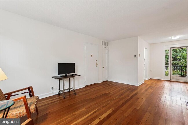 property at 4726 29th St S