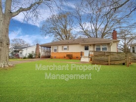 14 Garren Dr in Greenville, SC - Building Photo