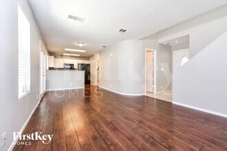 7233 Scenic Desert Ct in Las Vegas, NV - Building Photo - Building Photo