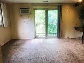 2028 Summit St in Columbus, OH - Building Photo - Building Photo