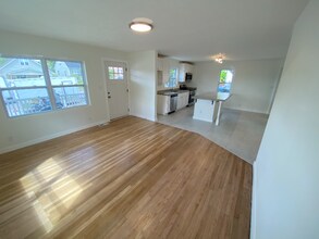 1504 Vine St in Jasper, IN - Foto de edificio - Building Photo