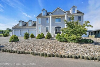 1103 Laurel Blvd in Lanoka Harbor, NJ - Building Photo - Building Photo