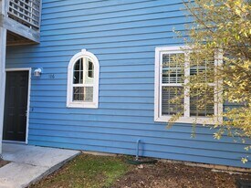 4220 Wilshire Blvd in Wilmington, NC - Building Photo