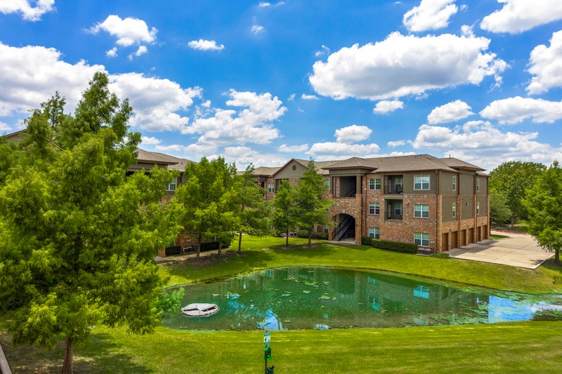 Heather Creek in Mesquite, TX - Building Photo