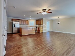 10916 Parkgate Ln in Knoxville, TN - Foto de edificio - Building Photo