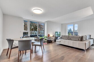 1571 W 57th Ave, Unit 612 in Vancouver, BC - Building Photo - Building Photo