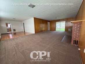 532 Davidson Avenue in Woodland, WA - Building Photo - Building Photo