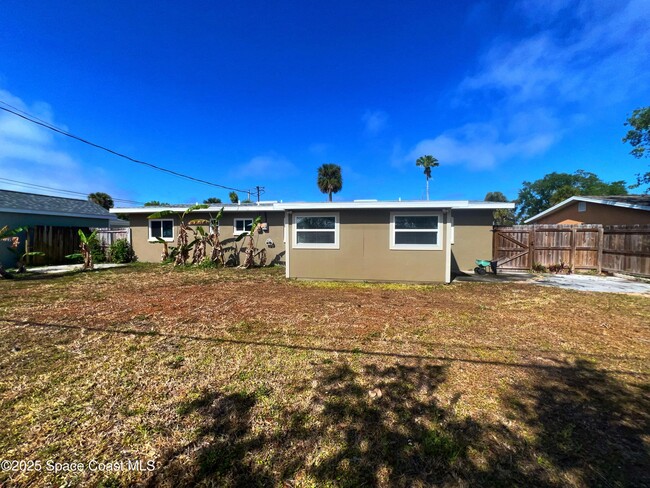 818 7th St in Merritt Island, FL - Building Photo - Building Photo