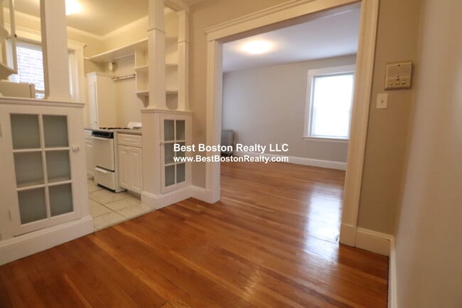 property at 11 Gray St