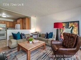 7336 72nd Ln N in Brooklyn Park, MN - Building Photo