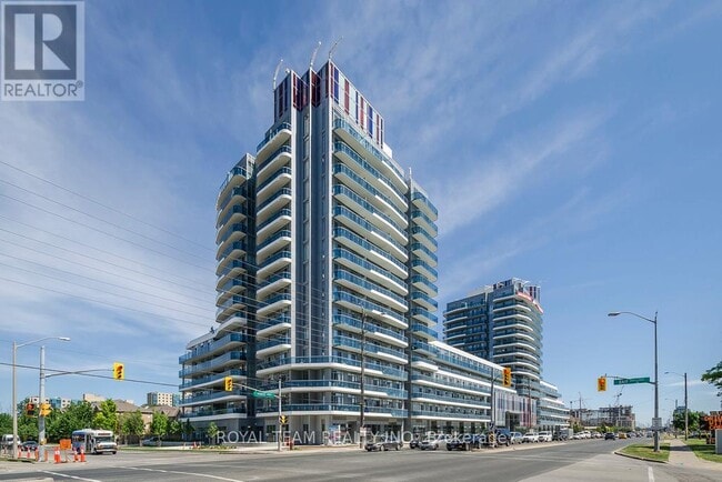 property at 9471 Yonge St