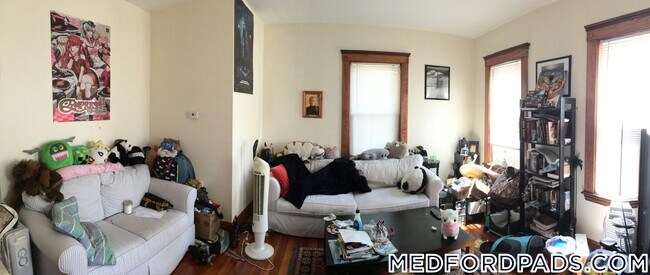 79 Capen St, Unit 2 in Medford, MA - Building Photo - Building Photo