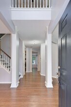 702 Robin Hood Dr in Yorktown, VA - Building Photo - Building Photo