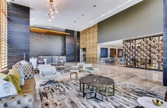 3451 NE 1st Ave, Unit M0403 in Miami, FL - Foto de edificio - Building Photo