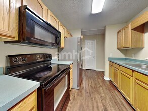 388 Shady Oak Cir in Richmond Hill, GA - Building Photo - Building Photo