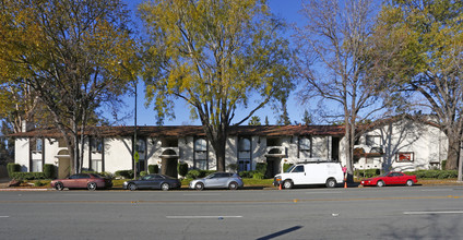 Mission Villa Apartments in San Jose, CA - Building Photo - Building Photo