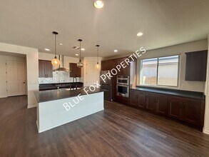 8454 N Lone Ranger Rd in Tucson, AZ - Building Photo - Building Photo