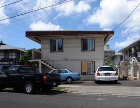 2235 Citron St in Honolulu, HI - Building Photo - Building Photo