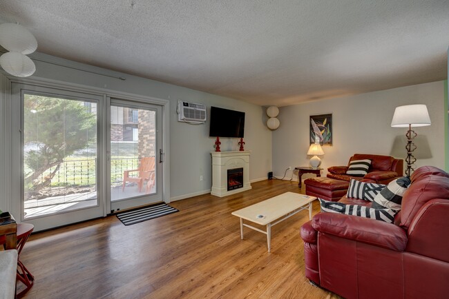 property at 4440 S Poplar St
