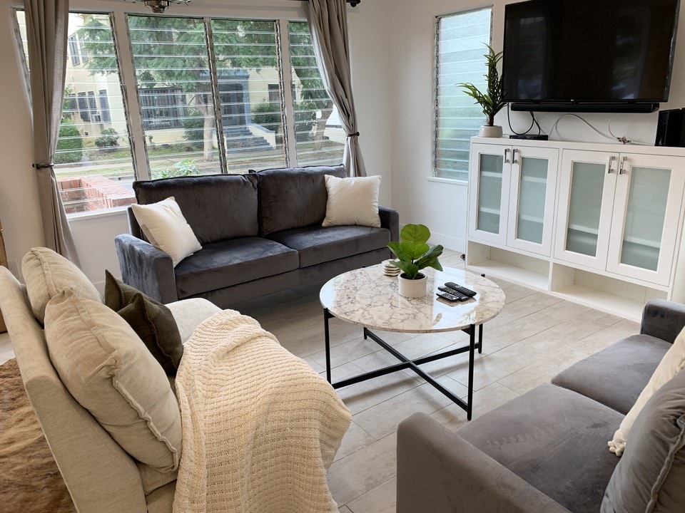 539 N Spaulding Ave in Los Angeles, CA - Foto de edificio