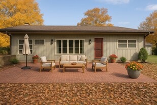 230 C A Dr in Hiawassee, GA - Building Photo