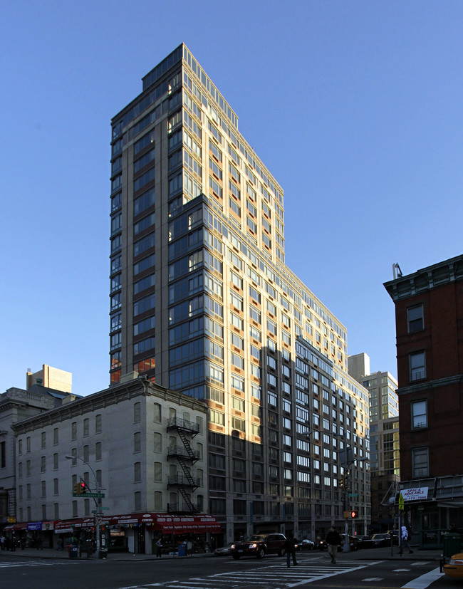 Carnegie Hill Place in New York, NY - Foto de edificio - Building Photo