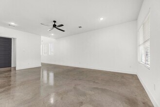 3008 Alpha Wolf Ct in College Station, TX - Building Photo - Building Photo