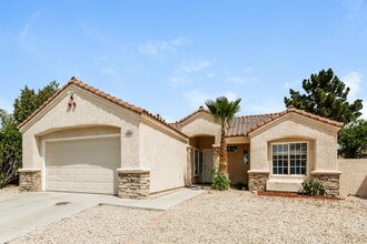 5904 Red Umber Ave in Las Vegas, NV - Building Photo - Building Photo