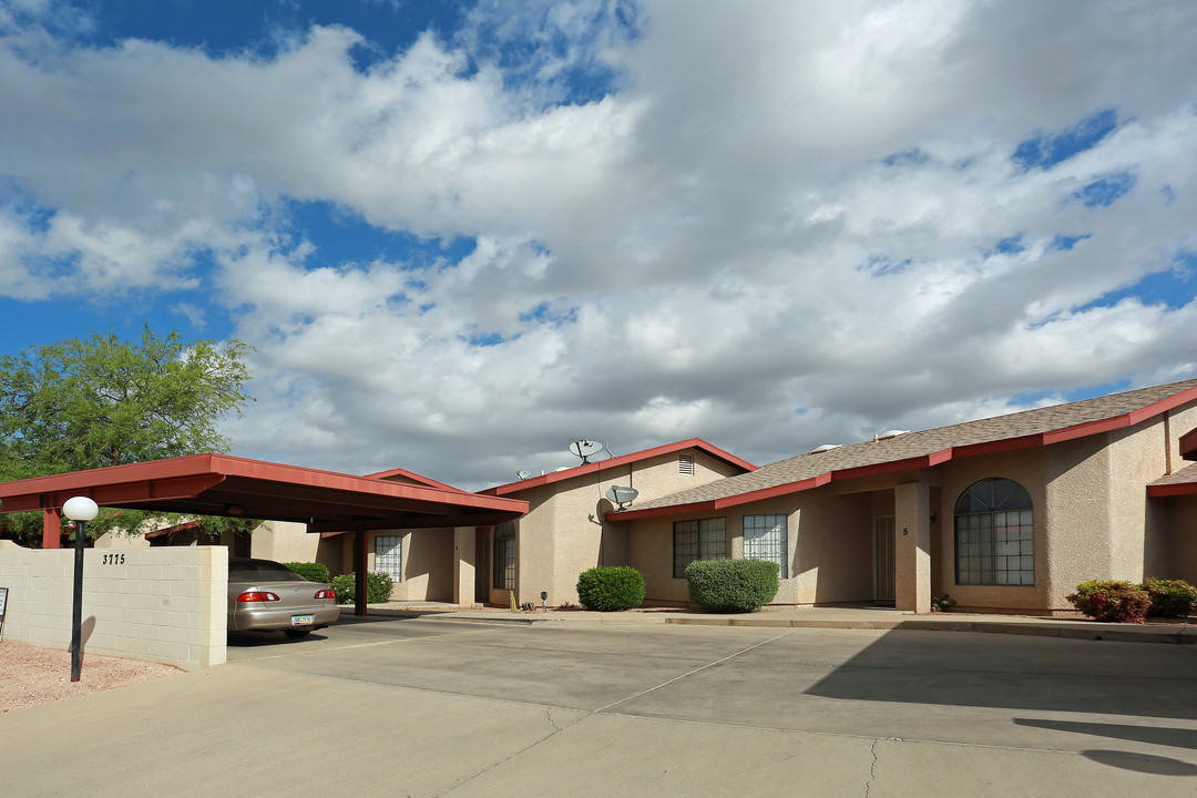 3775 E Presidio Rd in Tucson, AZ - Building Photo